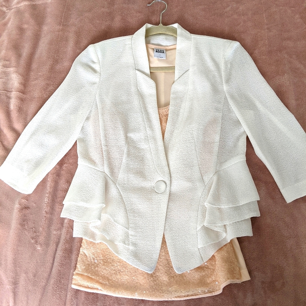 Off white 3/4 sleeves jacket